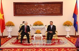Tổng Bí thư Nguyễn Phú Trọng hội kiến Chủ tịch Thượng viện Vương quốc Campuchia 